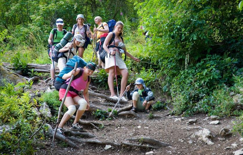 123-hikers-wandelen-moe-vallen-verstuik-07-17.jpg