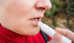 123-lippenstift-balsem-kloven-02-16.jpg