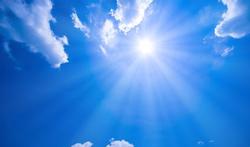 Fotolia_hemel-stral-zon-blauw-02-15.jpg