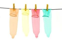 123-AC-condomen-kleuren-draad-09-15.jpg