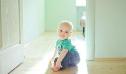 Slechthorende Vlaamse baby’s worden gescreend op evenwichtsproblemen