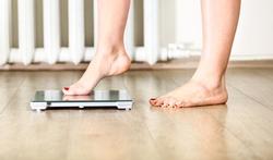 Waarom denken anorexiapatiënten dat ze dik zijn?