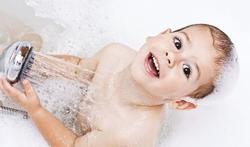 Mag een kind met eczeem dagelijks in bad?