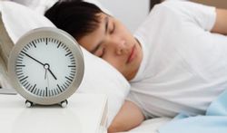 Les heures de sommeil agissent sur le poids