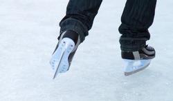 Patinage sur glace : les conseils de sécurité