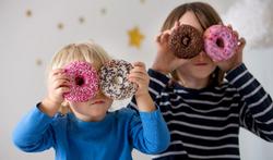 Le sucre surexcite-t-il vraiment les enfants ?