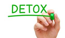 Cure detox : le charbon actif est-il dangereux ?