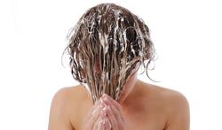 Is shampoo slecht voor je haar?