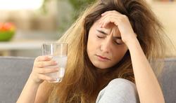 Menstruele of hormonale migraine: wat kan je eraan doen?