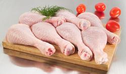 Attention : ne rincez pas votre poulet avant de le cuire !