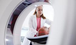 C’est quoi, un PET-scan et quels en sont les risques ? 