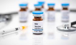 Vaccin contre le VRS chez le bébé et l’adulte : efficacité, prix, effets secondaires