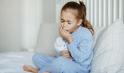 Quelles sont les causes d’une toux persistante chez l’enfant ?