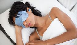 Is slapen met oordoppen ongezond?
