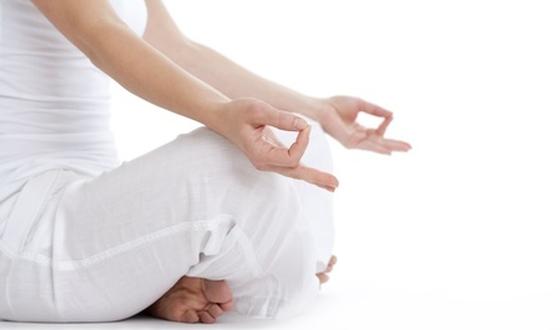 Anxiété : pourquoi le yoga peut beaucoup aider | PassionSanté.be