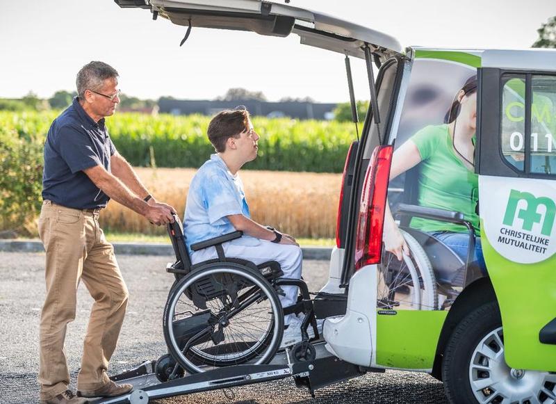 ad_CM-rolwagenvervoergezondheidpuntbe.jpg