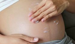 Crèmes tegen zwangerschapsstrepen helpen niet