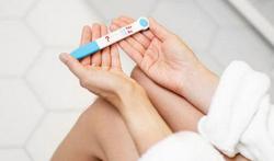 Wat als je zwangerschapstest een licht streepje toont?
