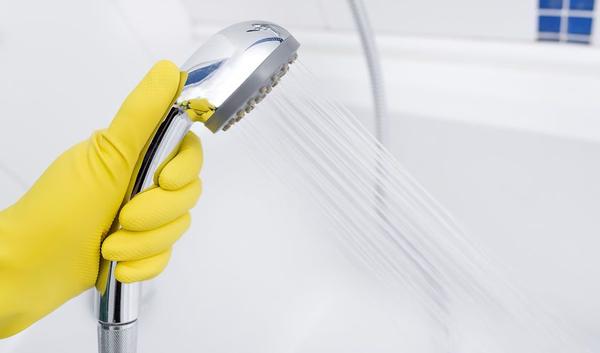 123-douche-schoonmaken-badk-huish-06-18.jpg