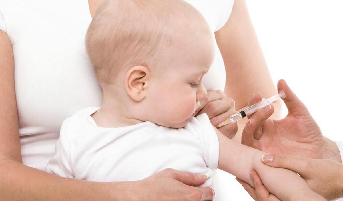 Getty_vaccin_baby_basisvaccinatieschema_2023.jpg